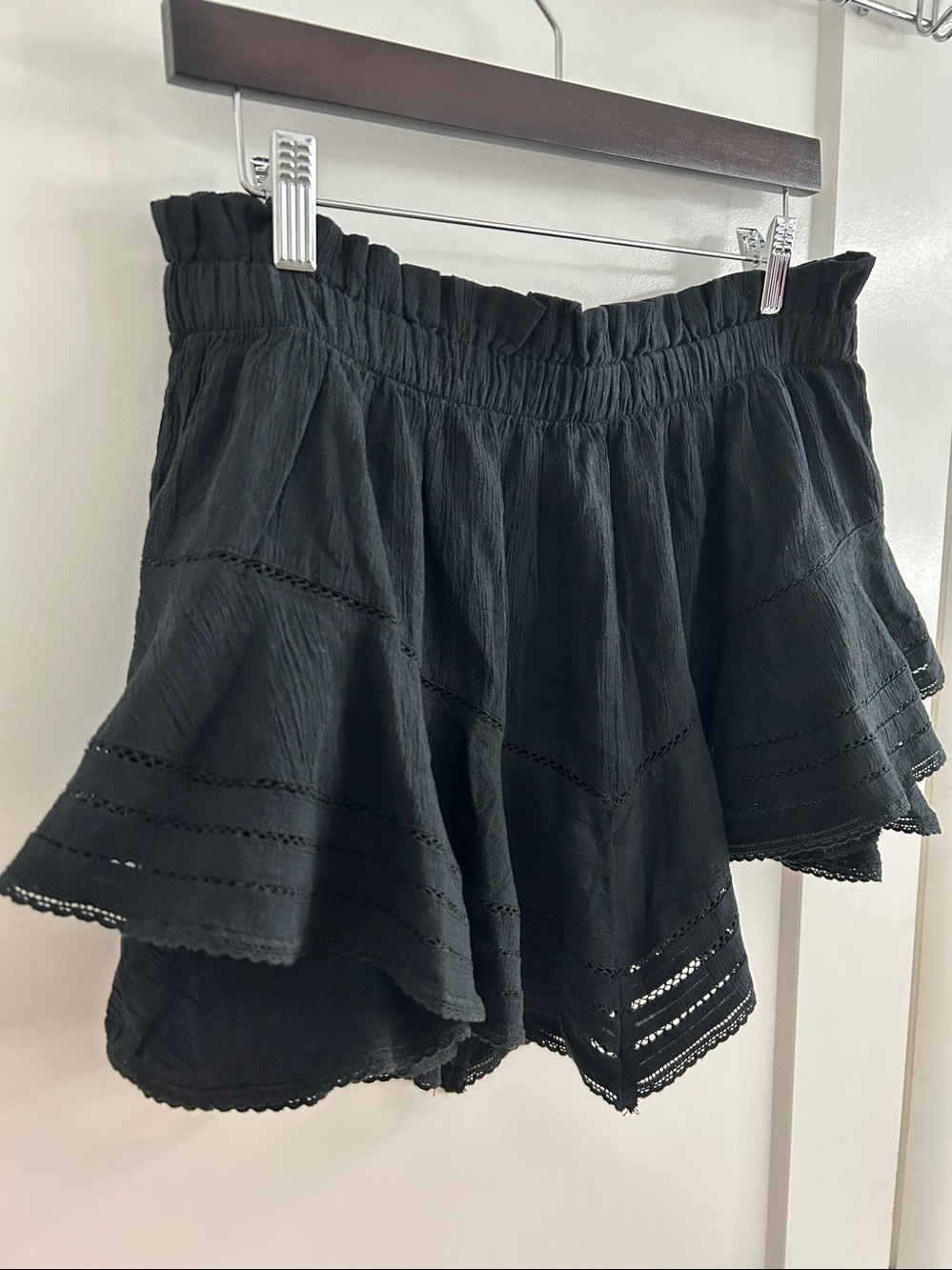 aerie Rock 'n' Ruffle Skort in True Black |Size Large
